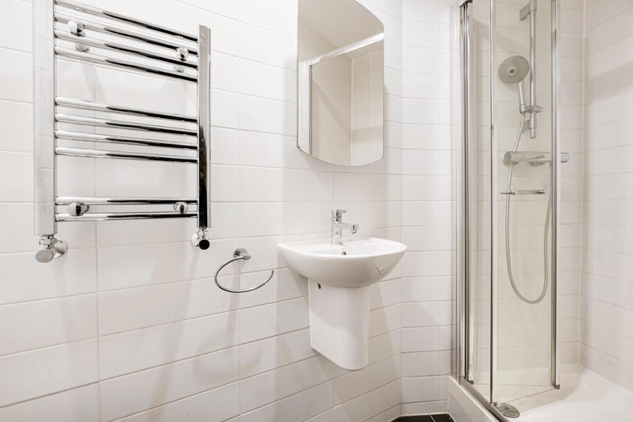 Cosy Studio Flat Apartment London Ngoại thất bức ảnh